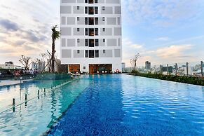 SAIGON 9 - Rivergate Residence Infinity Pool