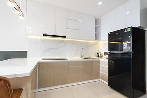 SAIGON 9 - Rivergate Residence Infinity Pool