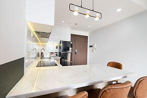 SAIGON 9 - Rivergate Residence Infinity Pool