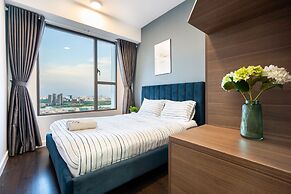 SAIGON 9 - Rivergate Residence Infinity Pool