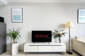 SAIGON 9 - Rivergate Residence Infinity Pool