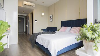 SAIGON 9 - Rivergate Residence Infinity Pool