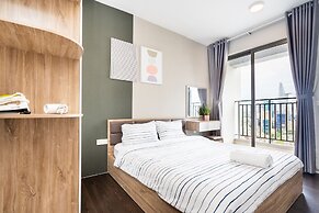 SAIGON 9 - Rivergate Residence Infinity Pool