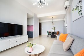 SAIGON 9 - Rivergate Residence Infinity Pool