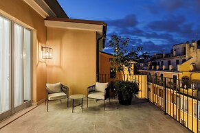 Room Mate Collection Gran Filippo, Rome-Fontana di Trevi