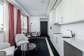 Room Mate Collection Gran Filippo, Rome-Fontana di Trevi