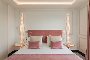 Room Mate Collection Gran Filippo, Rome-Fontana di Trevi