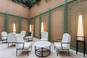 Room Mate Collection Filippo, Rome-Fontana di Trevi