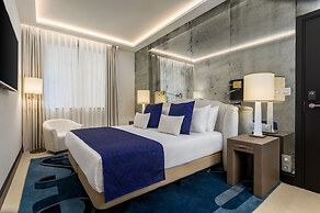 Room Mate Collection Filippo, Rome-Fontana di Trevi