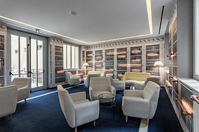 Room Mate Collection Filippo, Rome-Fontana di Trevi