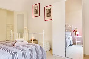 Salvator Rosa Metro Station Flat