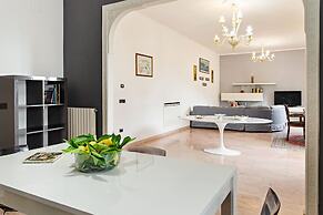 Salvator Rosa Metro Station Flat