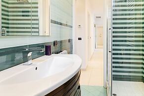 Salvator Rosa Metro Station Flat