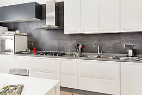 Salvator Rosa Metro Station Flat