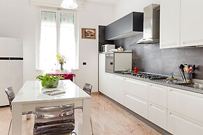 Salvator Rosa Metro Station Flat