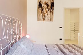 Salvator Rosa Metro Station Flat