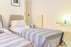 Salvator Rosa Metro Station Flat