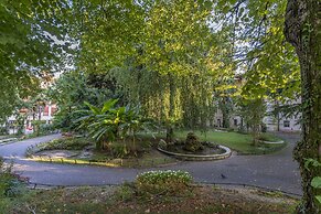 Ricasoli Garden Modern Apartment