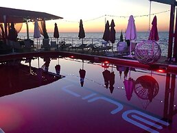 Beach Club Odessa Hotel