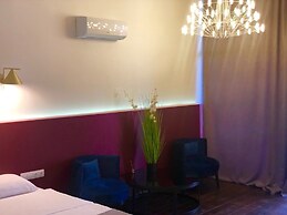 Beach Club Odessa Hotel