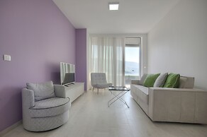 Royal Gardens Paradise