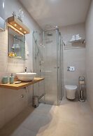 Royal Gardens Paradise