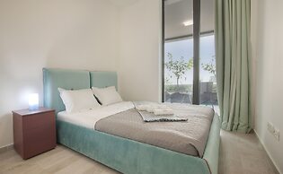 Royal Gardens Paradise