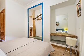 Memoir Hotel