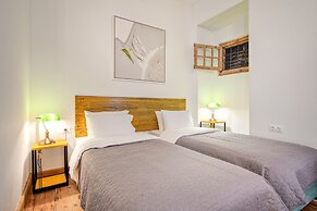Memoir Hotel