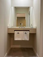 Los Robles Apart Hotel