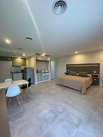 Los Robles Apart Hotel