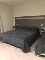 Los Robles Apart Hotel