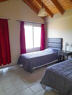 Los Robles Apart Hotel