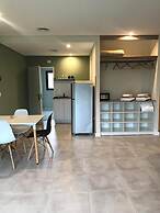 Los Robles Apart Hotel