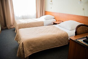 Oktyabrskaya Hotel