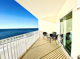 Crystal Shores Condominiums by ALBVR