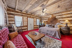 Full Moon Inn B&B