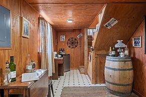Full Moon Inn B&B