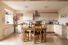 Webbington Farm Holiday Cottages