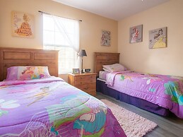 7 Bedrooms in Large Private Vacation Home by Florida Dream Homes