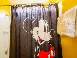 7 Bedrooms in Large Private Vacation Home by Florida Dream Homes