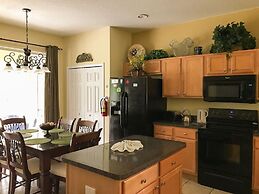 7 Bedrooms in Large Private Vacation Home by Florida Dream Homes