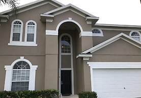 7 Bedroom Home With Private Screened Pool Spa Gameroom and 2 Master Su