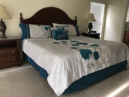 7 Bedroom Home With Private Screened Pool Spa Gameroom and 2 Master Su