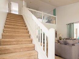 3 Bedroom Home With Private Screened Pool With Rock Waterfall Feature 