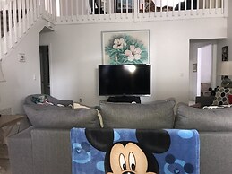 3 Bedroom Home With Private Screened Pool With Rock Waterfall Feature 