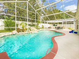 3 Bedroom Home With Private Screened Pool With Rock Waterfall Feature 