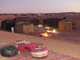 Fayou Desert Camp