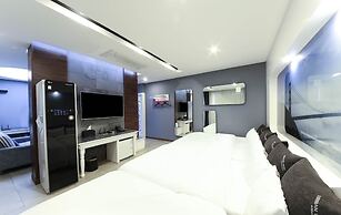 Urban Stay