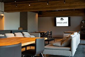 Shoji Lake Hotel